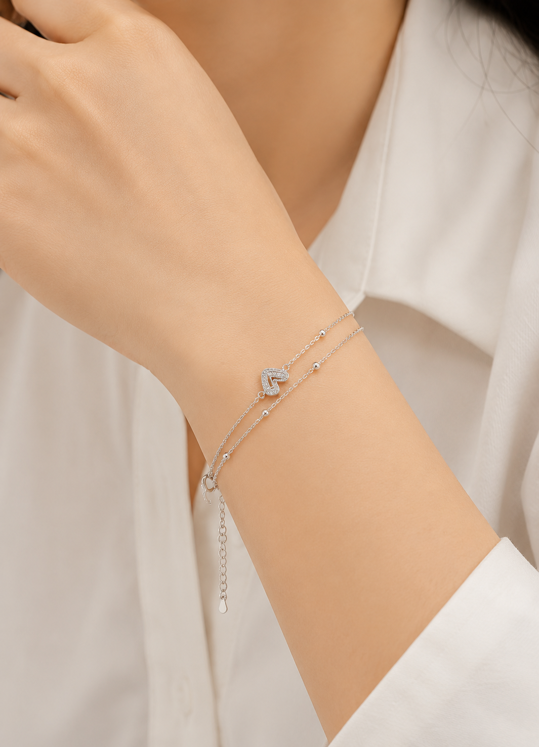 Orelva Silver Heart Charm Adjustable Anklet for Women