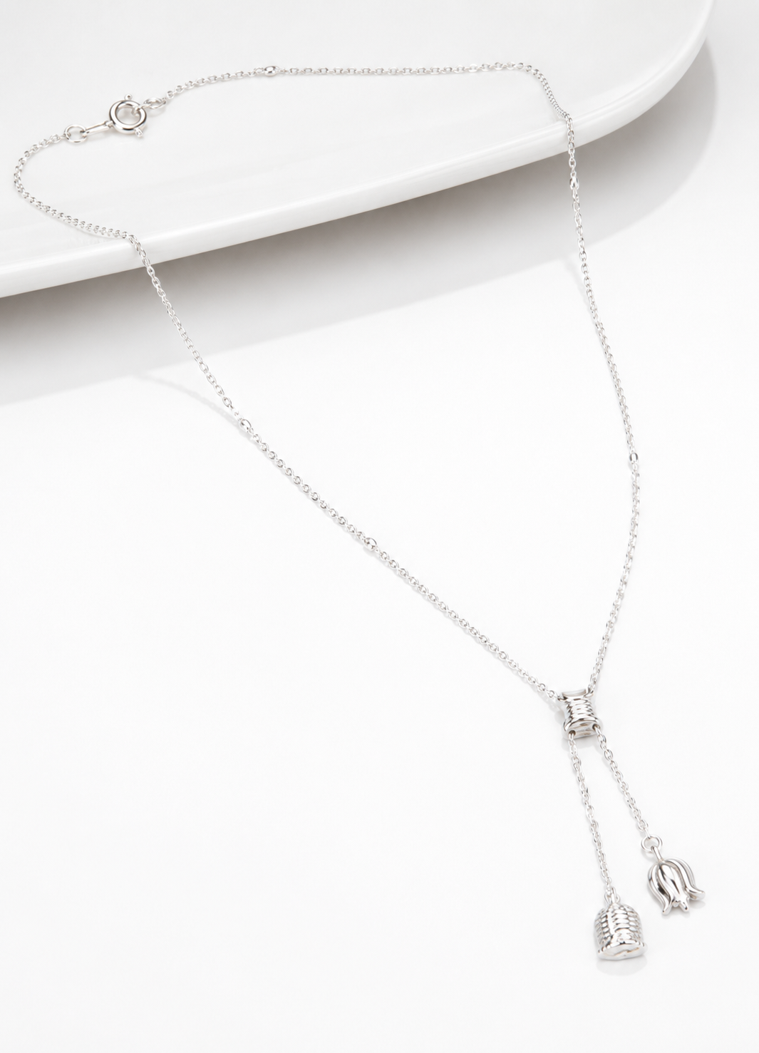 Close-up of ORELVA 925 sterling silver adjustable tulip slider necklace.